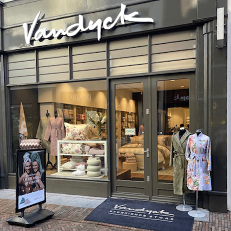 Deventer — Vandyck Experience Store