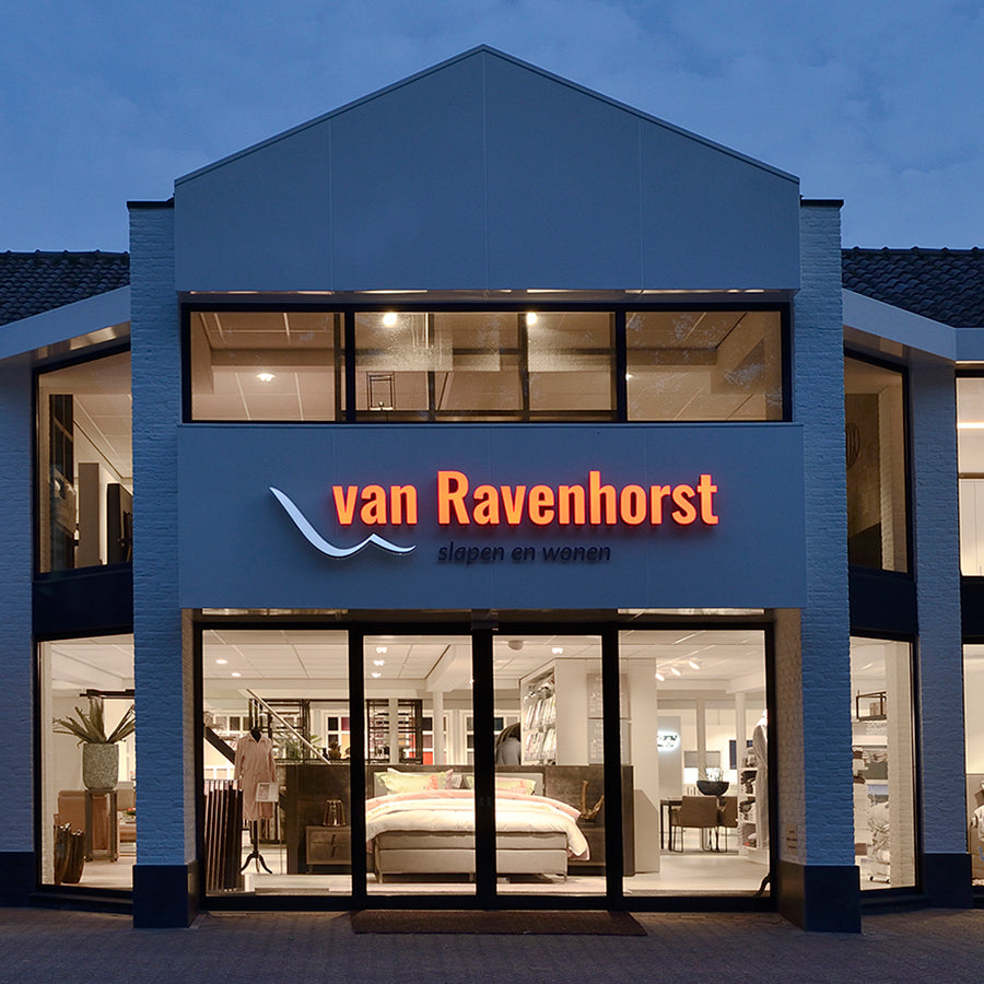 Stoutenburg — Van Ravenhorst