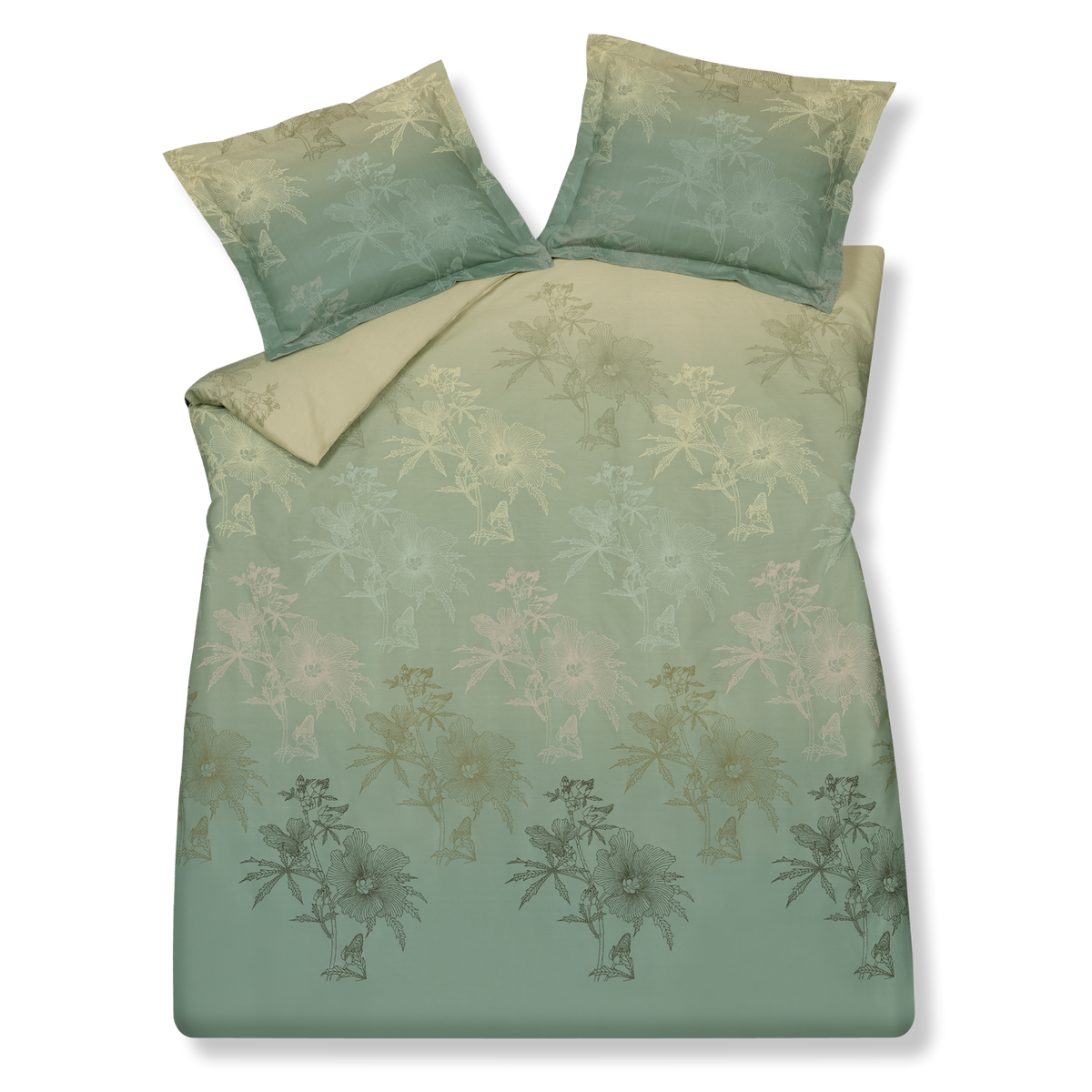 Green Gift smoke green dekbedovertrek heeft lijngetekende bloemen en distelbladeren op een achtergrond die&nbsp; van groen overgaat in beige. De achterkant van het dekbedovertrek heeft dezelfde print. De kussens hebben aan beide zijden dezelfde bloemen en vervagen eveneens van groen naar beige. 