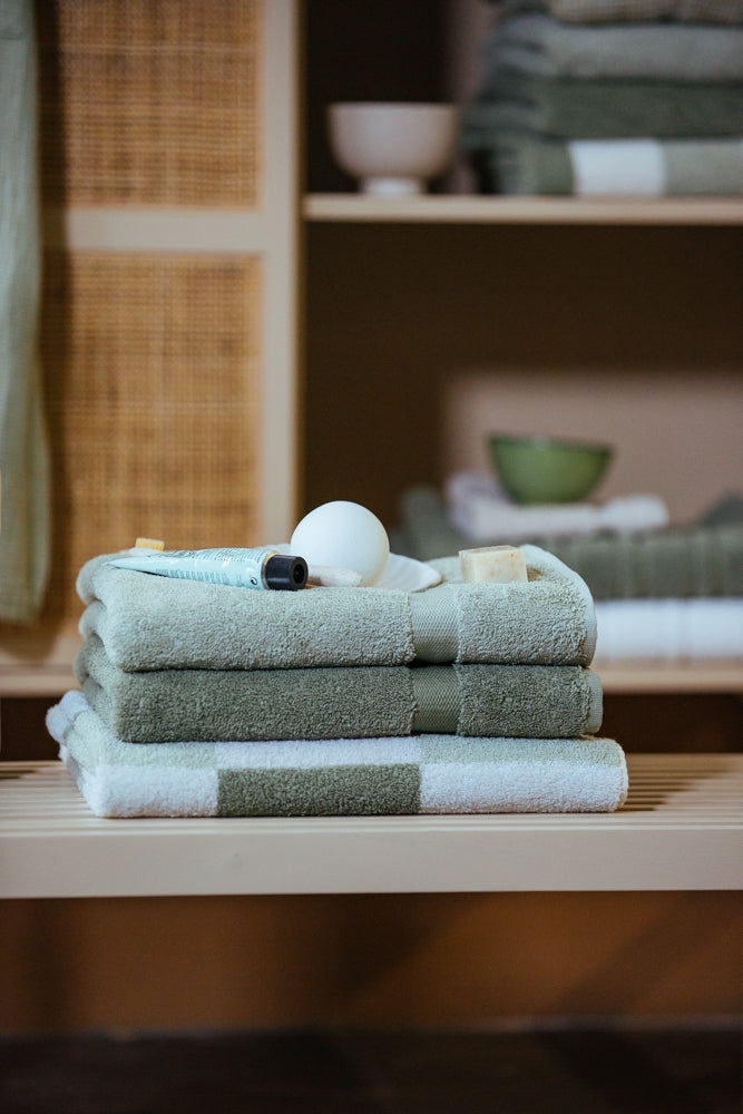 RANGER TOWELS NEW | pale olive