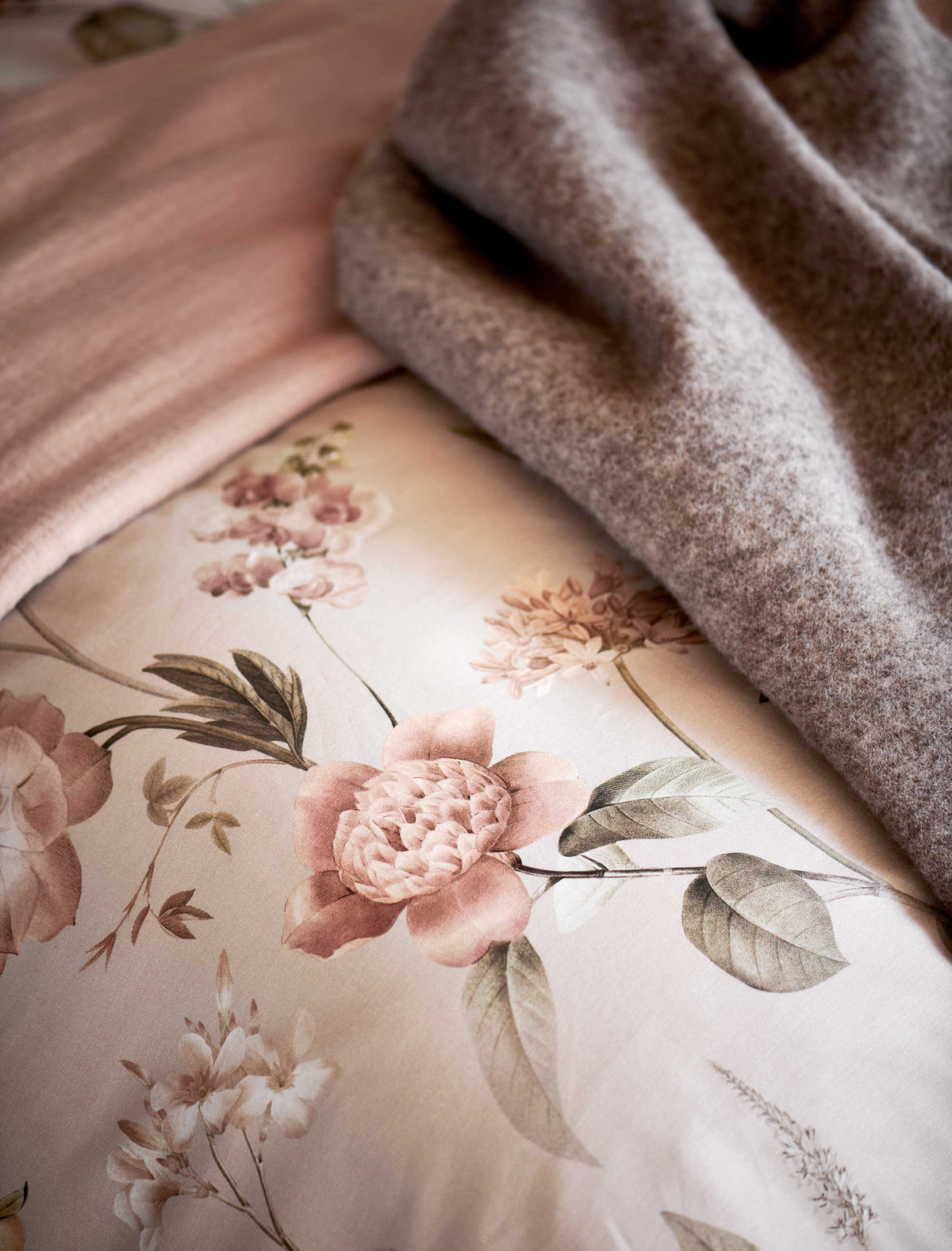ROSEWOOD CHARM dekbedovertrekset | linen