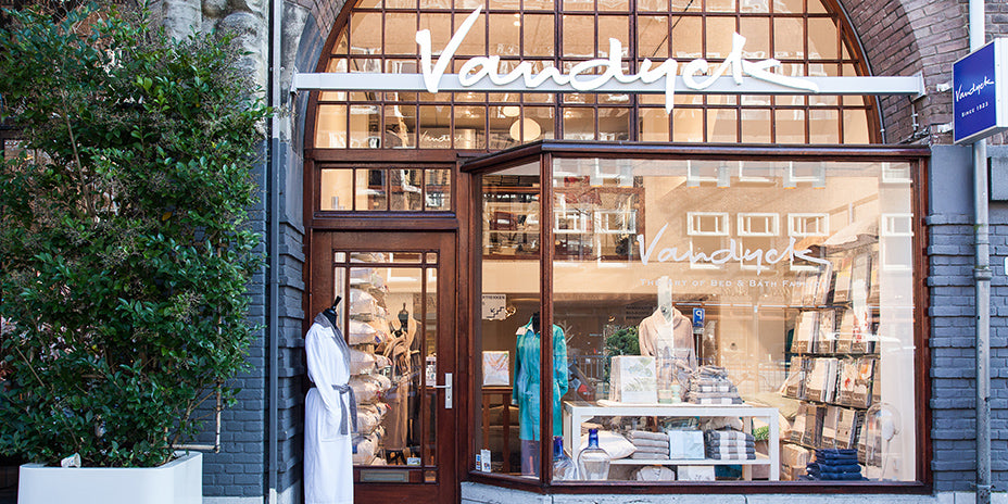 Vandyck Experience store in Hilversum